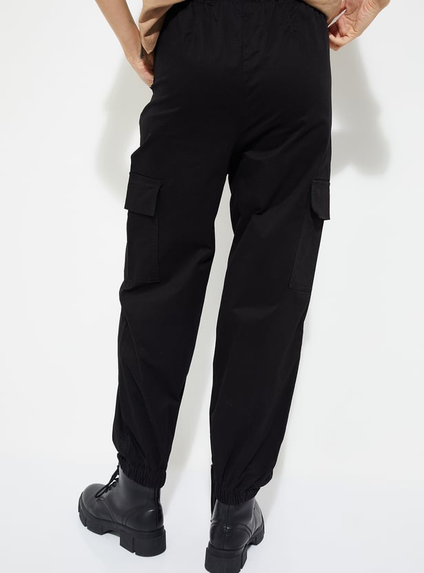 ALAYA F x URB_N Women Solid Baggy Fit Cargo Joggers