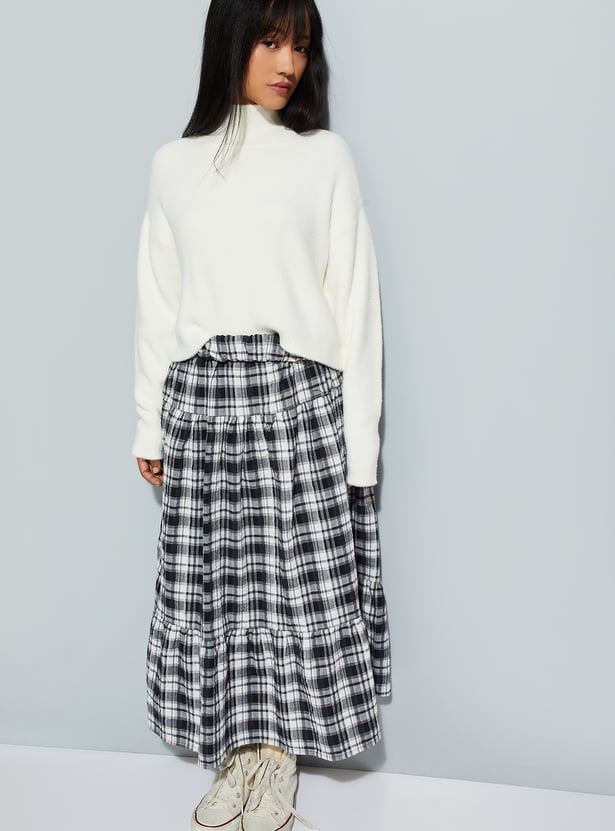 URB_N Women Knit Sweater