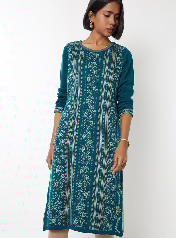 Women Knit Straight Winter Kurta