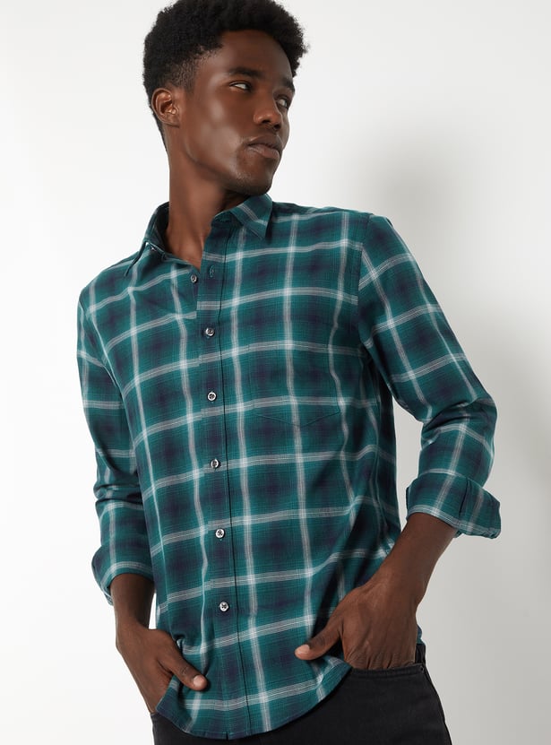 Men Checked Regular Fit Shirt