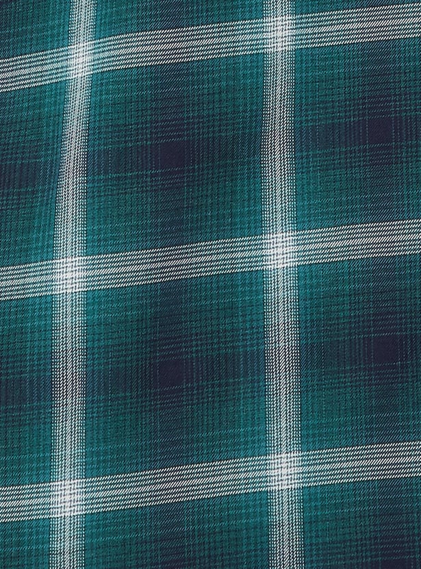 Men Checked Regular Fit Shirt