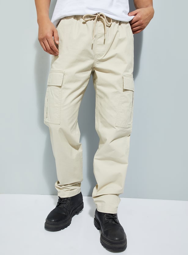 URB_N Men Relaxed Fit Solid Cargos