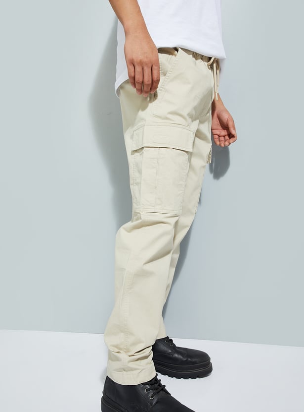 URB_N Men Relaxed Fit Solid Cargos