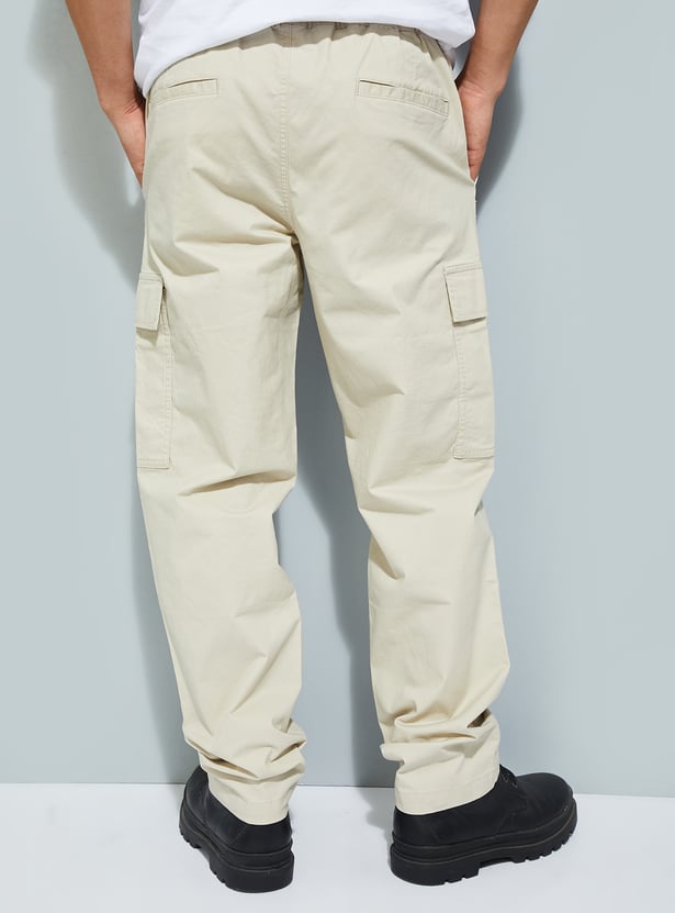 URB_N Men Relaxed Fit Solid Cargos
