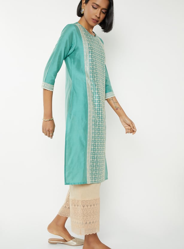 Women Embroidered Straight Kurta