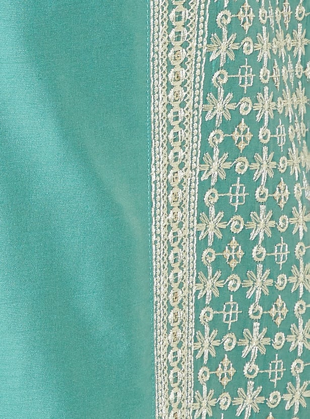 Women Embroidered Straight Kurta
