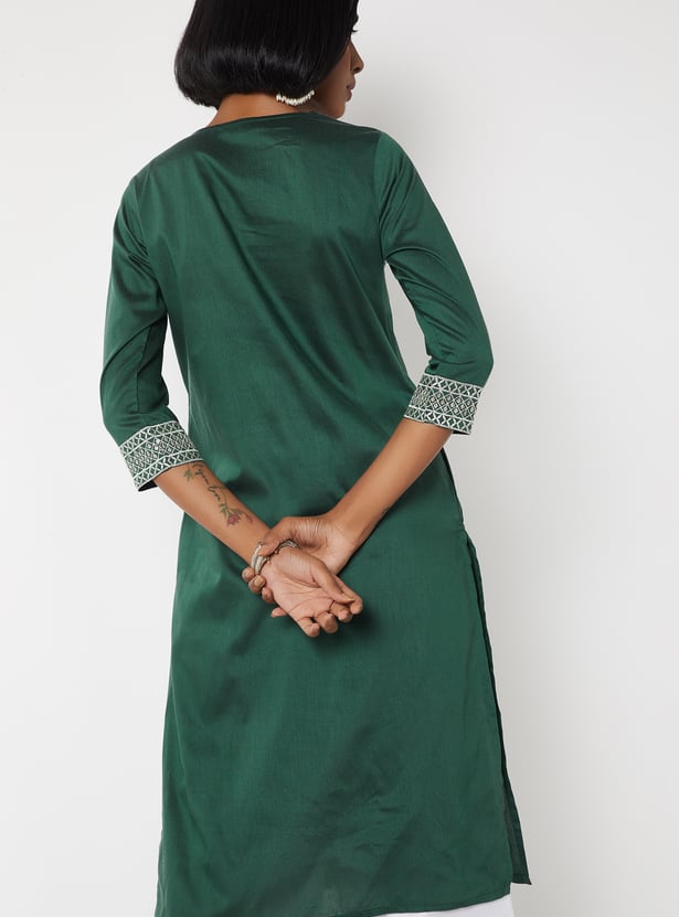 Women Embroidered Straight Kurta