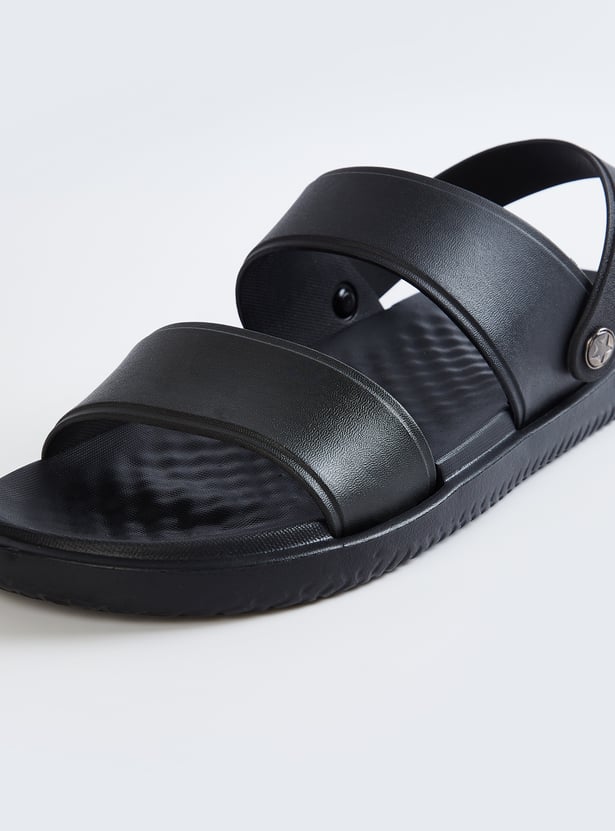 Men Solid Sandals