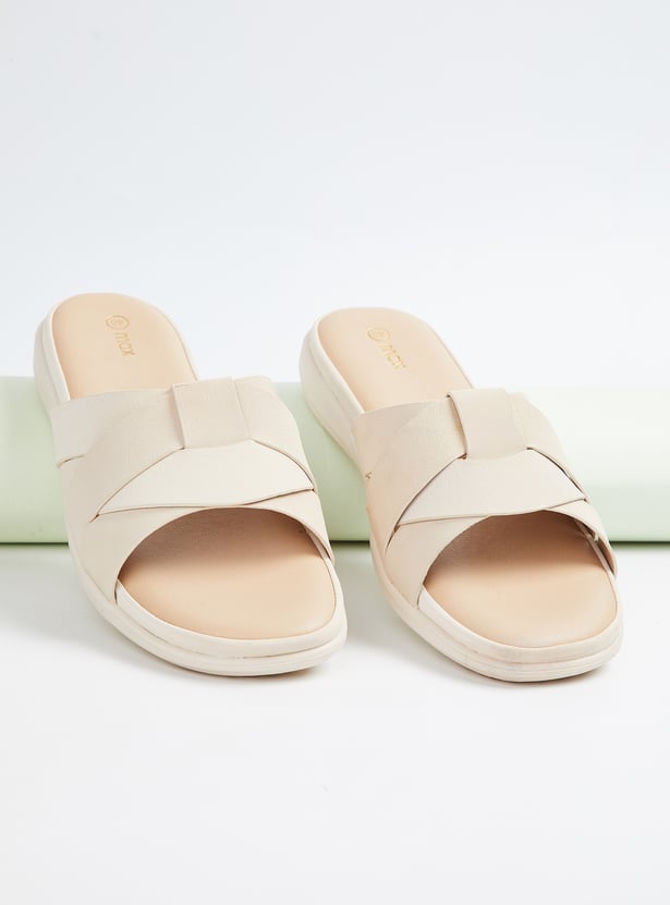 Women Woven Strap Flats