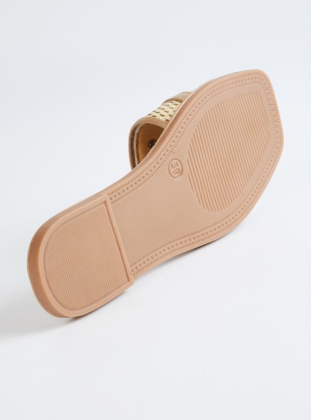 Women Woven Flats with Metal Upper