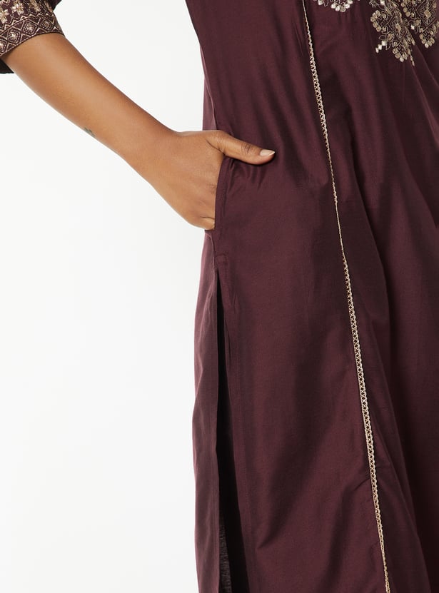 Women Embroidered Straight Kurta Set