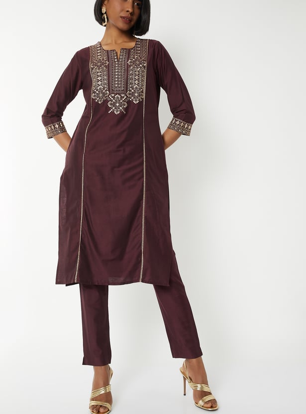 Women Embroidered Straight Kurta Set