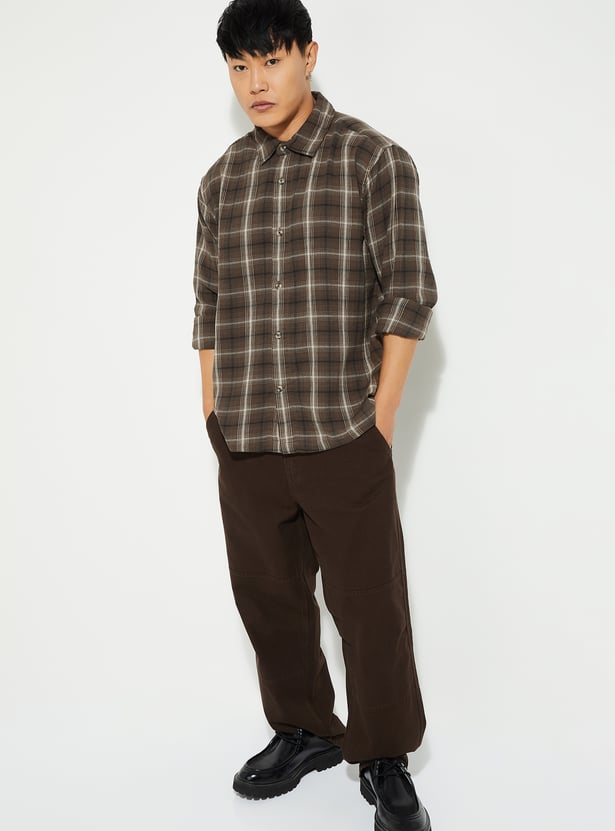 URB_N Men Checked Regular Fit Shirt