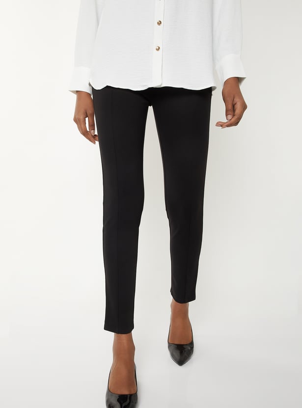 Women Solid Slim Fit Treggings