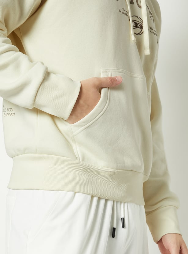 Men Back Print Hooded Athleisure Sweatshirt