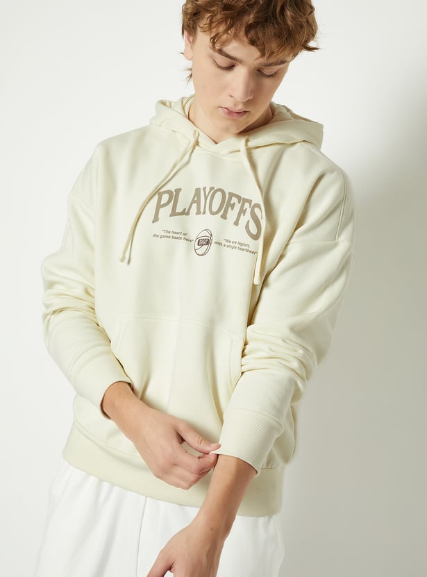 Men Back Print Hooded Athleisure Sweatshirt