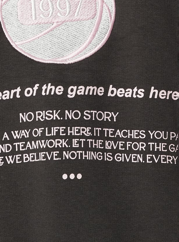 Men Back Print Hooded Athleisure Sweatshirt