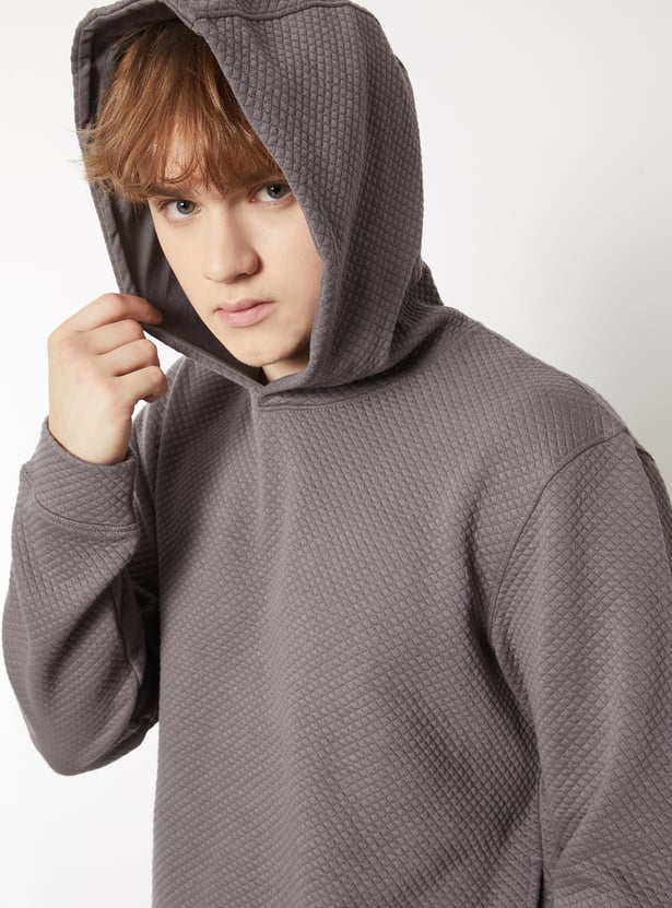 Men Textured Hooded Sweatshirt