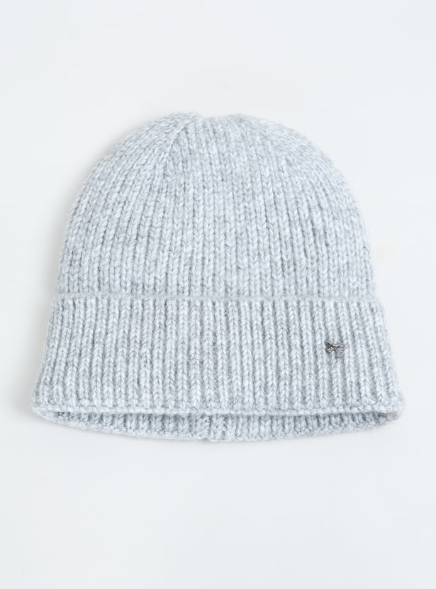 Women Knit Beanie