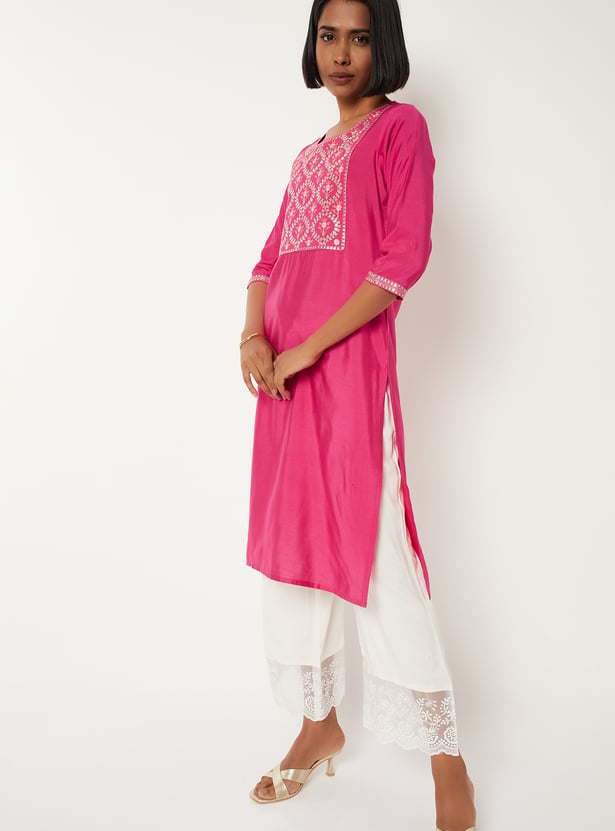 Women Embroidered Straight Kurta