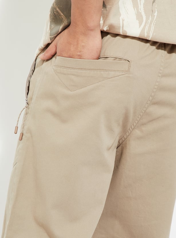 URB_N Men Solid Relaxed Fit Joggers