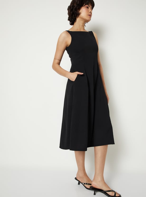 Women Solid Midi Dress