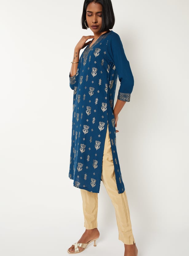 Women Foil Print Straight Kurta