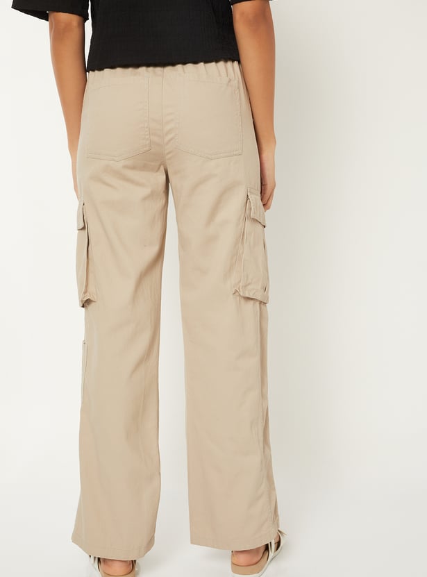 Women Solid Cargos