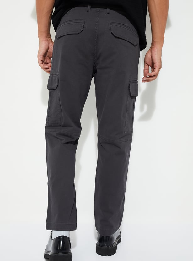 URB_N Men Solid Relaxed Fit Cargos
