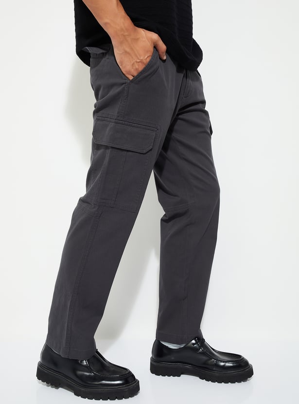 URB_N Men Solid Relaxed Fit Cargos