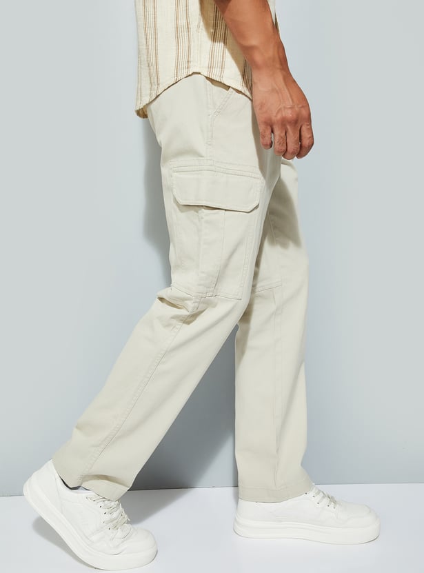 URB_N Men Solid Relaxed Fit Cargos