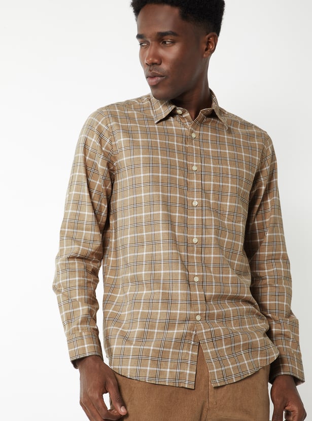 Men Checked Regular Fit Shirt
