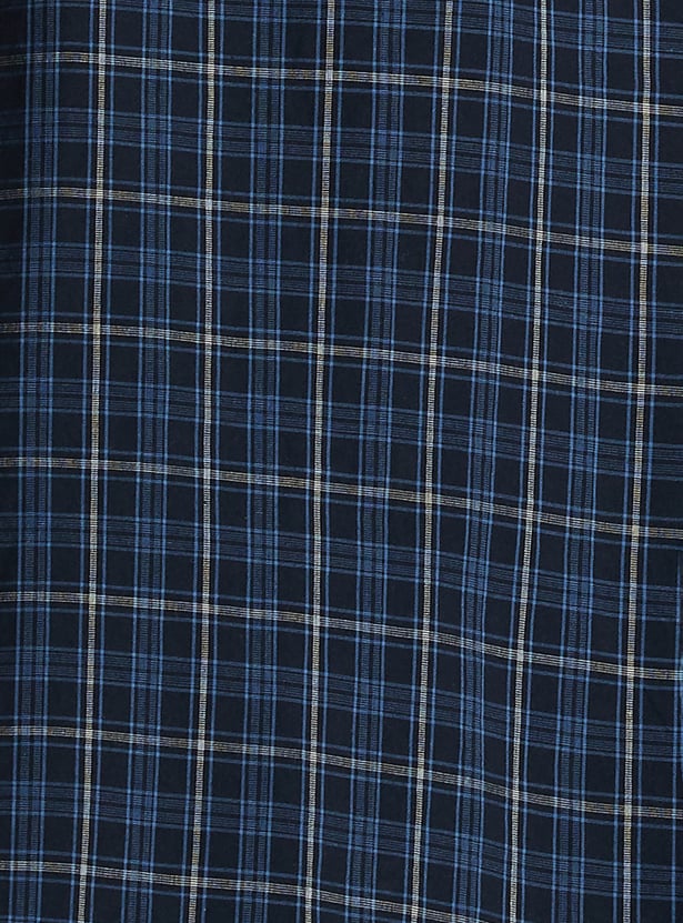 Men Checked Slim Fit Shirt