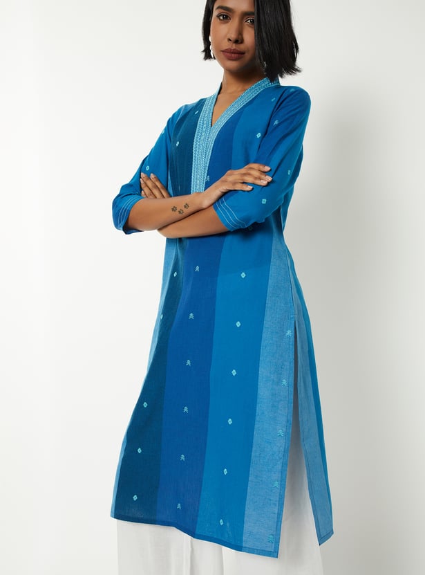 Women Embroidered Straight Kurta