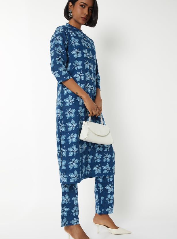 Women Printed Straight Kurta Set