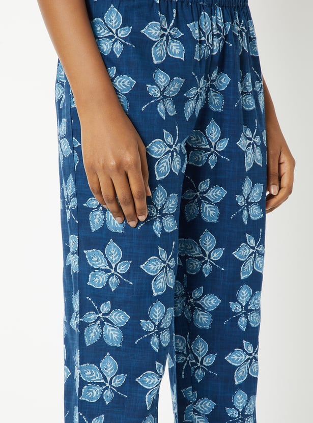 Women Printed Straight Kurta Set