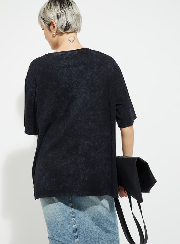 ALAYA F x URB_N Women Friends Print Oversized T-shirt