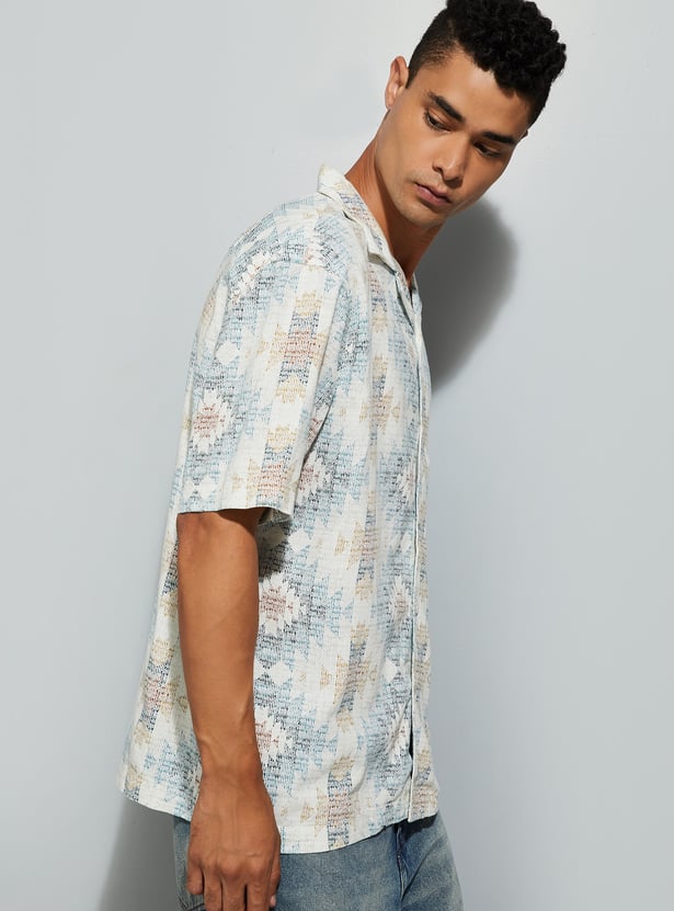 URB_N Men Geometric Print Regular Fit Shirt