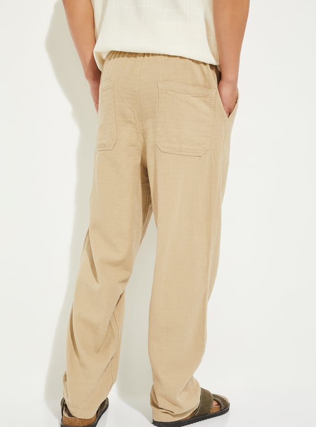 Men Solid Woven Pull-On Pants