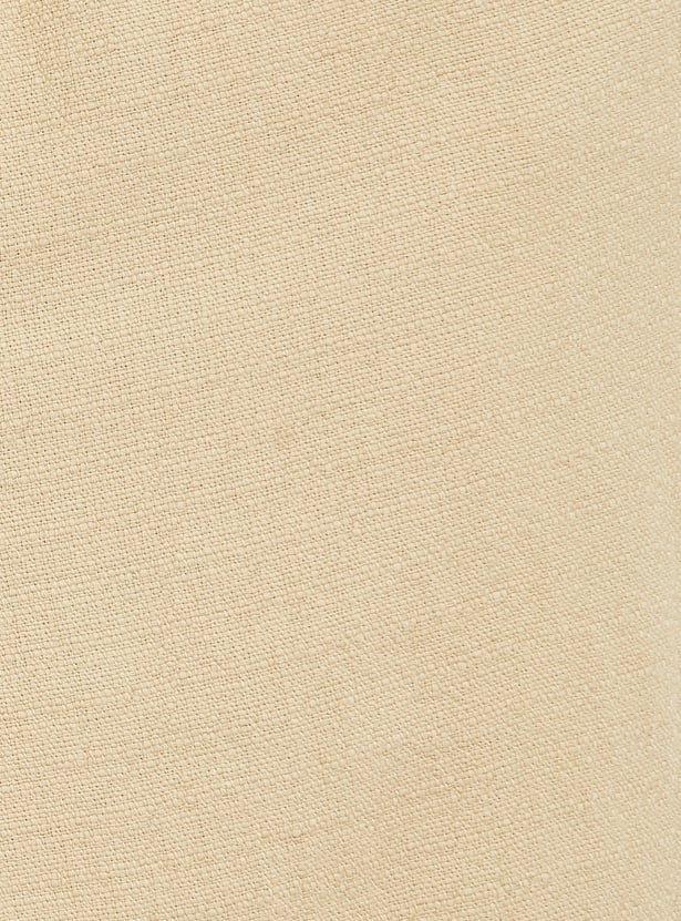 Men Solid Woven Pull-On Pants