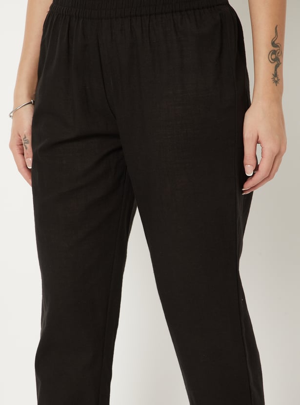 Women Embroidered Straight Kurta Set