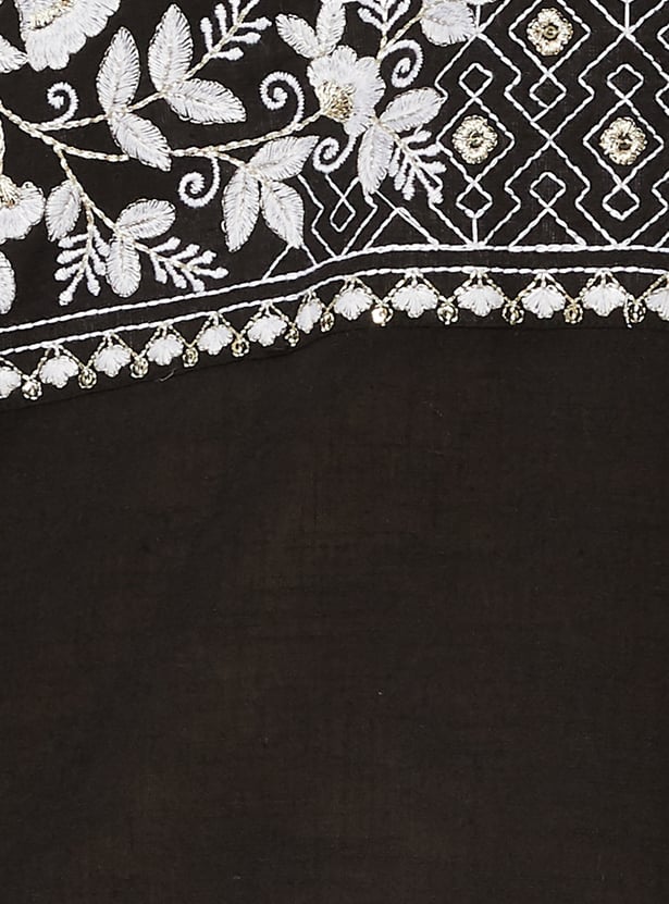 Women Embroidered Straight Kurta Set