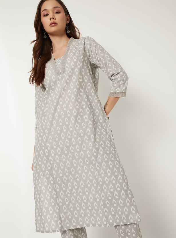 Women Printed Straight Kurta Set