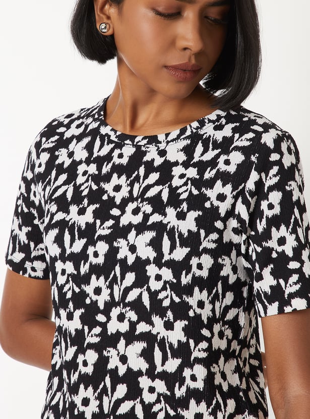 Women Floral Print T-shirt