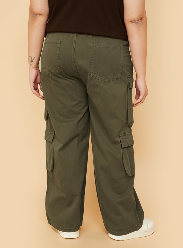 Women Solid Cargo Jeans
