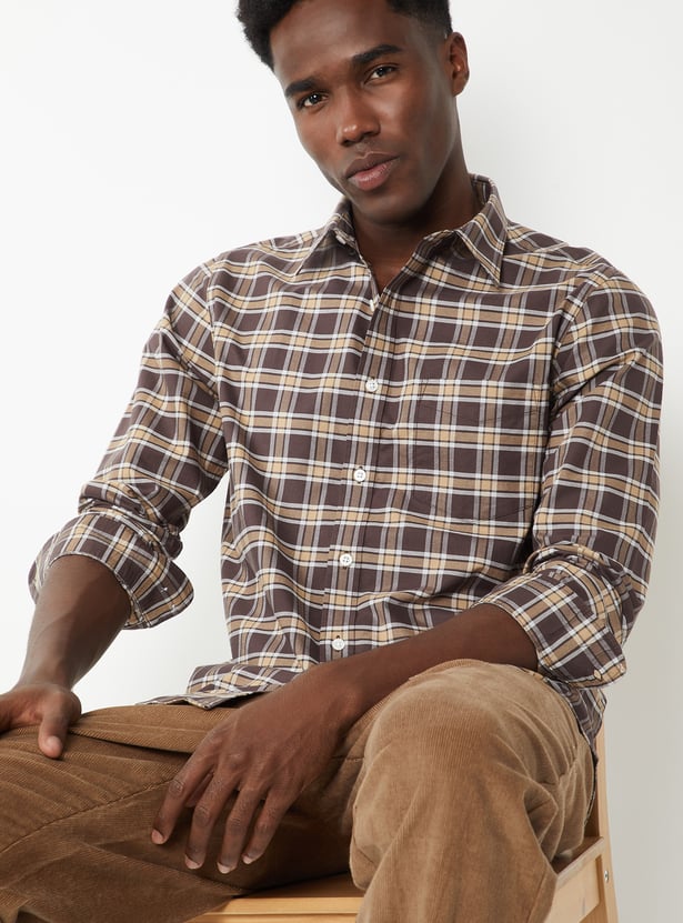 Men Checked Slim Fit Shirt