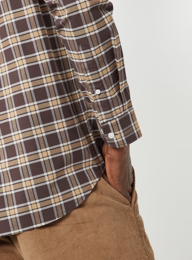 Men Checked Slim Fit Shirt