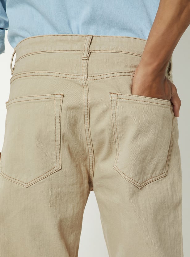 Men Solid Straight Fit Jeans