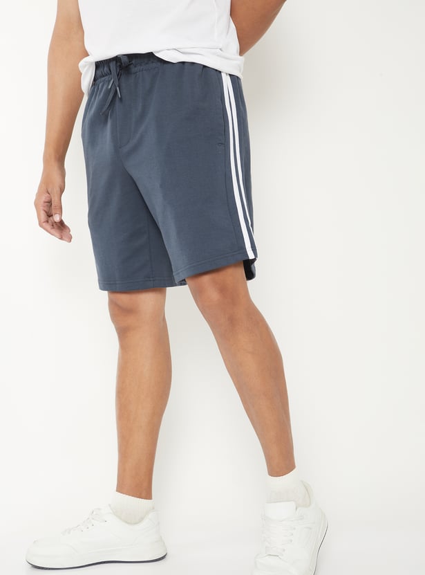 Men Side Striped Sports Shorts