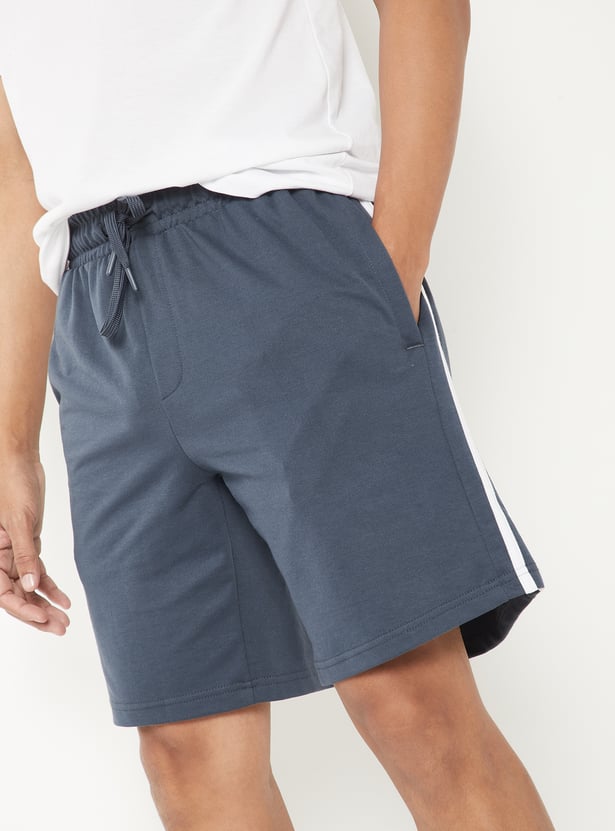 Men Side Striped Sports Shorts